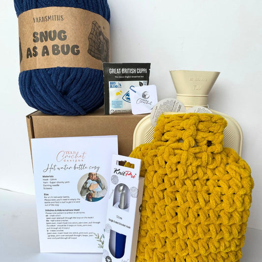 Make it yourself Crochet Kit Super cosy hot water bottle